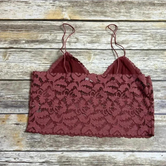 Free People Women's Dark Pink Brami Lace Bralette Cropped Top Small - Picture 3 of 5